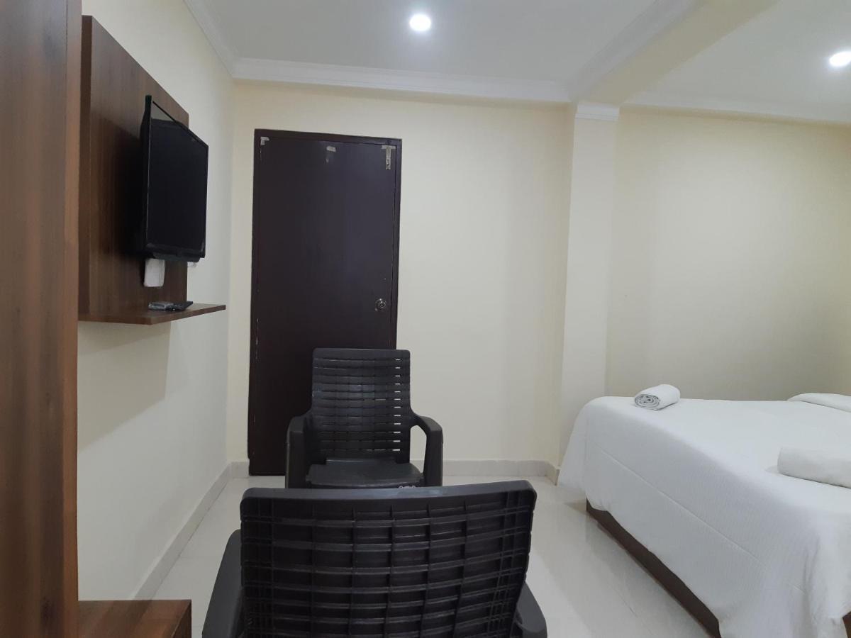 Cnr Residency Hotel Madanapalle Exterior foto