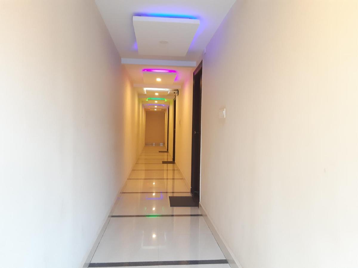 Cnr Residency Hotel Madanapalle Exterior foto